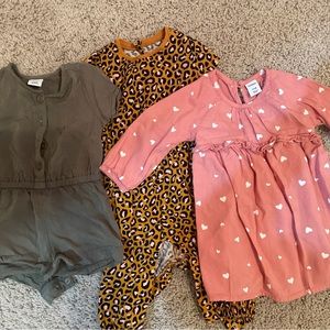 Old Navy 3-6m girl Outfits - Green one piece, leopard pant one piece, pink dress